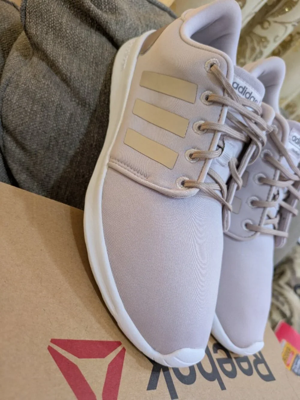Size 9.5 - Adidas Cloudfoam QT Racer Ice Purple Grey Excellent Condition